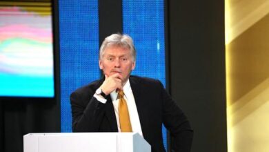 Минута отдыха Песков: РФ негативно относится к возможности размещения на Украине сил из Европы Политика  Минута отдыха Песков: РФ негативно относится к возможности размещения на Украине сил из Европы Политика
