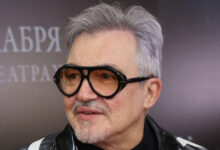 Минута отдыха 65-летнего телеведущего Дмитрия Диброва подозревают в новом романе Знаменитости 