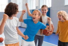 Минута отдыха Заметили, что многие успешные в учебе дети серьезно занимаются спортом? Психолог и тренер Виктория Борзенкова Дети 