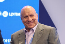 Минута отдыха Мамиашвили о призывах к его отставке после ЧМ по борьбе: «Виноват всегда командир. Но иногда раздается откровенный бред» Спорт 