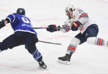 Минута отдыха Тренер «Металлурга» Разин — о матче против «Торпедо»: «Честно сказать, тут лед — дерьмо» Спорт 