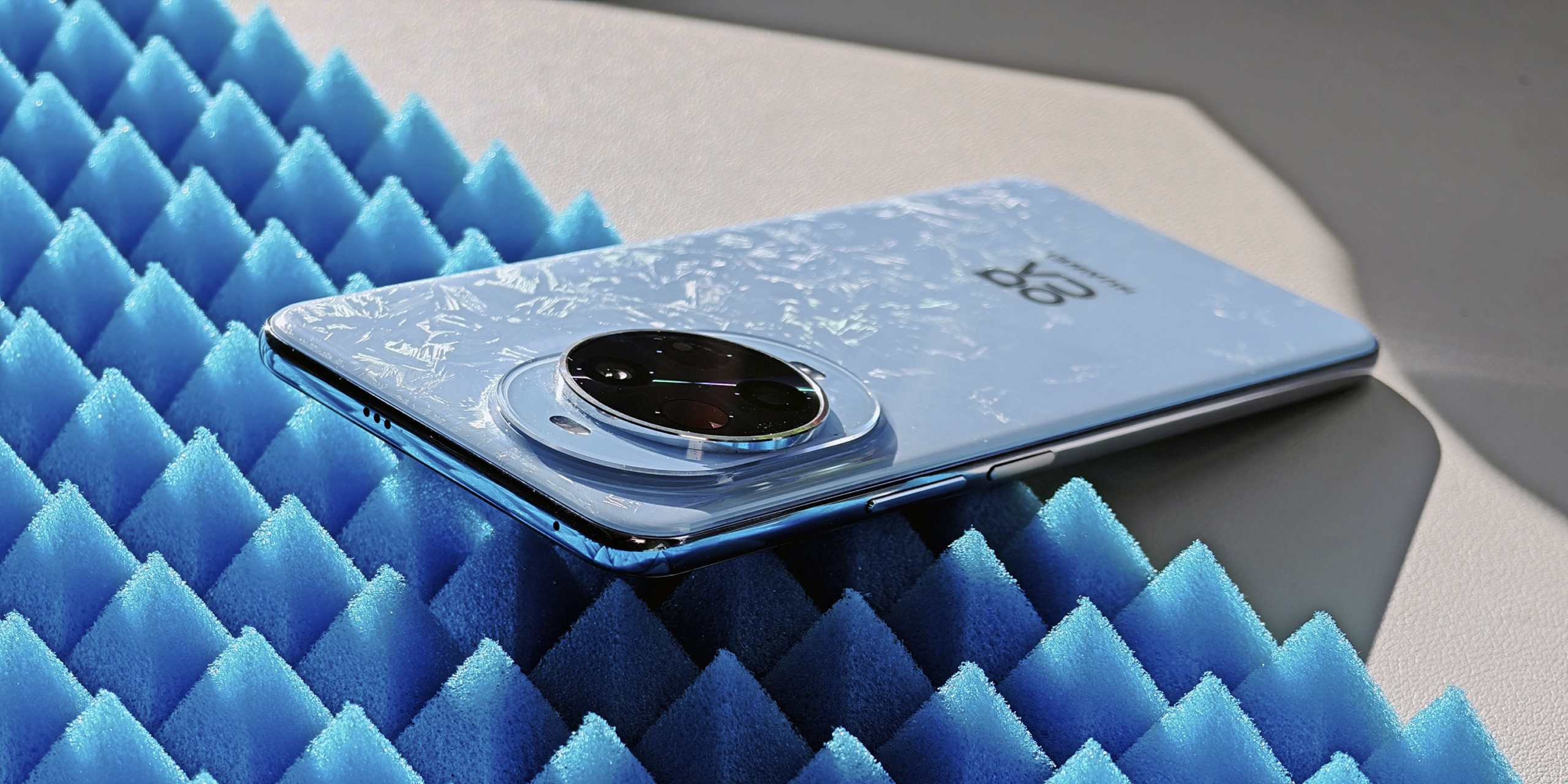 Обзор Huawei nova 14 Pro — недорогого смартфона для любителей портретной съёмки