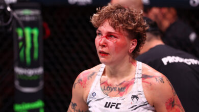 Минута отдыха Яркую россиянку обрекли на избиение в UFC. И вышвырнули на улицу Спорт  Минута отдыха Яркую россиянку обрекли на избиение в UFC. И вышвырнули на улицу Спорт