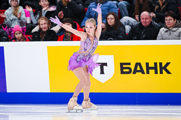 Минута отдыха Лена, что это было? Звезда Плющенко сенсационно отдала победу на Гран-при Спорт 