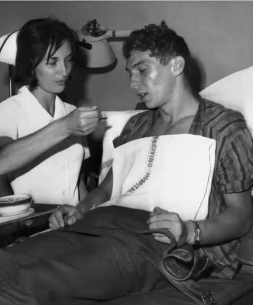 Минута отдыха История мужчины, который отправил себя почтой из Австралии в Англию Интересное 