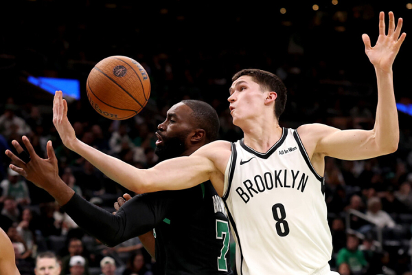 Минута отдыха Россиянин из НБА заставил замолчать тысячи американцев. Крутейший матч Дёмина! Спорт 