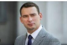 Минута отдыха Рейтинг Зеленского резко обвалился после коррупционного скандала В мире 