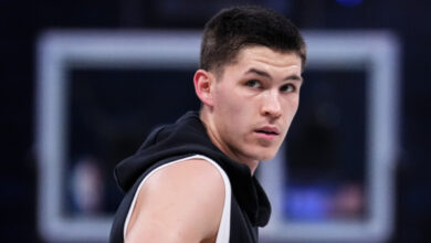 Минута отдыха Россиянин из НБА заставил замолчать тысячи американцев. Крутейший матч Дёмина! Спорт Минута отдыха Россиянин из НБА заставил замолчать тысячи американцев. Крутейший матч Дёмина! Спорт