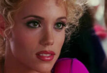 Минута отдыха В 1995 году состоялась премьера скандально известного фильма Пола Верховена "Шоугелз" Интересное 