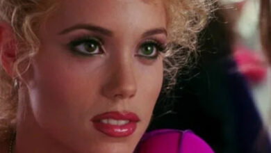 Минута отдыха В 1995 году состоялась премьера скандально известного фильма Пола Верховена "Шоугелз" Интересное Минута отдыха В 1995 году состоялась премьера скандально известного фильма Пола Верховена "Шоугелз" Интересное