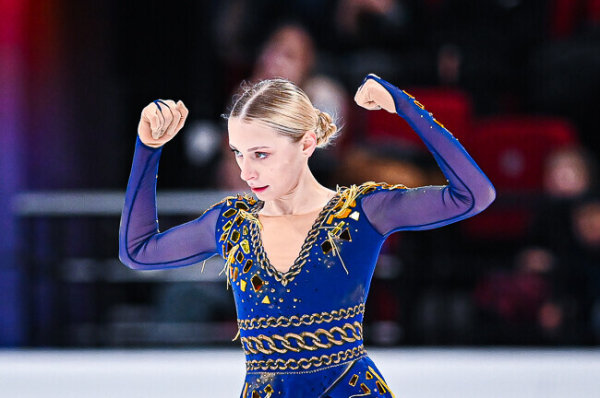 Минута отдыха Лена, что это было? Звезда Плющенко сенсационно отдала победу на Гран-при Спорт 