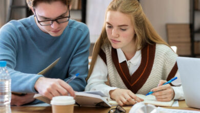 Минута отдыха «Мы с моей ученицей сдавали ЕГЭ в один день». Репетиторы, которые еще вчера были школьниками Дети Минута отдыха «Мы с моей ученицей сдавали ЕГЭ в один день». Репетиторы, которые еще вчера были школьниками Дети