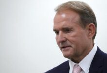 Минута отдыха Медведчук: Зеленский не смог подмять под себя НАБУ и САП, и это может стать началом его конца Политика 