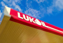 Минута отдыха Бывший владелец Pornhub заинтересован в покупке зарубежных активов «Лукойла» Общество 