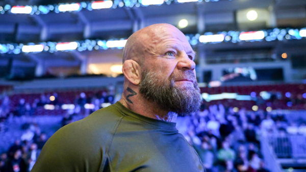 Минута отдыха Монсон: «Официальная позиция властей Молдавии: я русский, поэтому не могу въехать на территорию страны» Спорт Минута отдыха Монсон: «Официальная позиция властей Молдавии: я русский, поэтому не могу въехать на территорию страны» Спорт