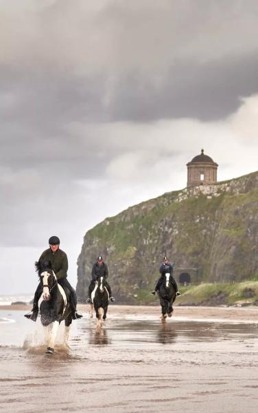 Минута отдыха Храм Массенден: наследие эксцентричного графа-епископа на краю пропасти Интересное 