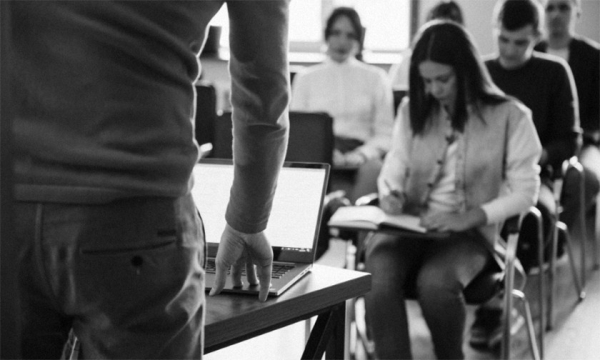 Минута отдыха «Четыре раза отчислялся, но вуз так и не окончил». Студенты, которые не справились с программой Дети Минута отдыха «Четыре раза отчислялся, но вуз так и не окончил». Студенты, которые не справились с программой Дети