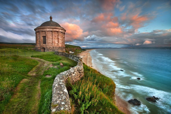 Минута отдыха Храм Массенден: наследие эксцентричного графа-епископа на краю пропасти Интересное 