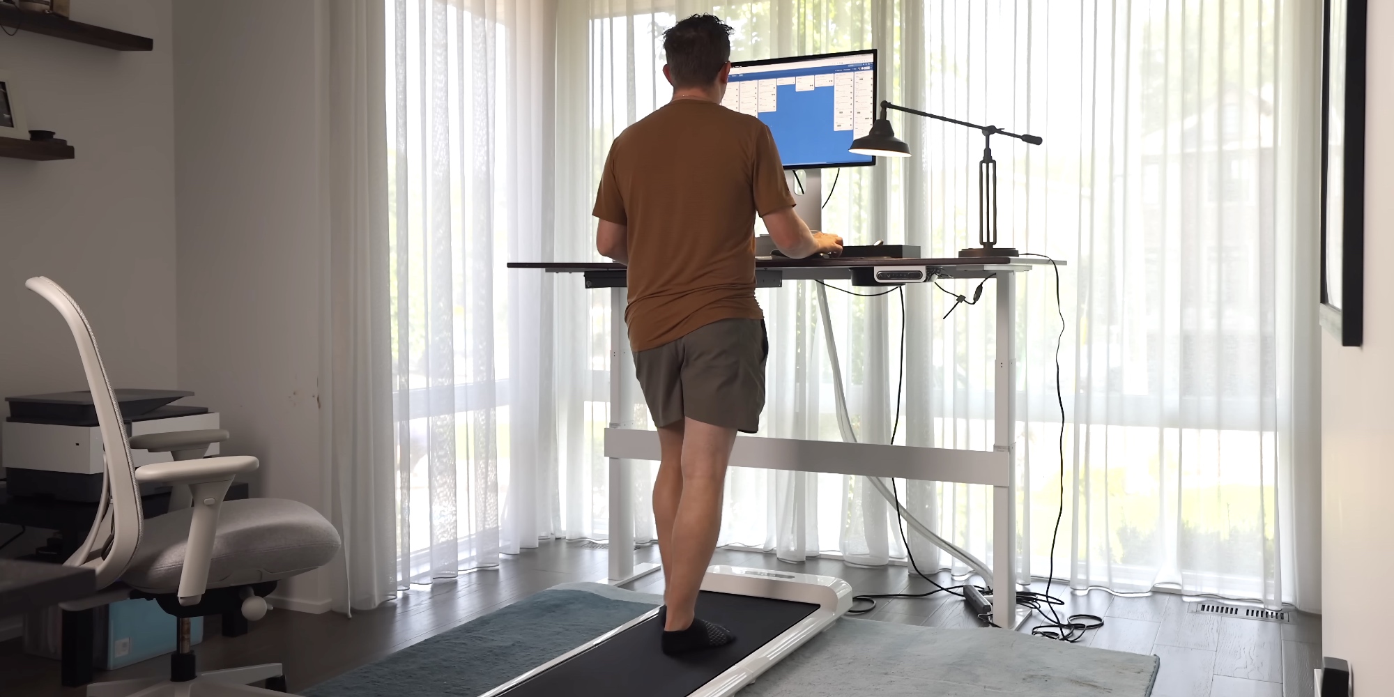 Как выбрать беговую дорожку для дома, чтобы быть активным и кайфовать