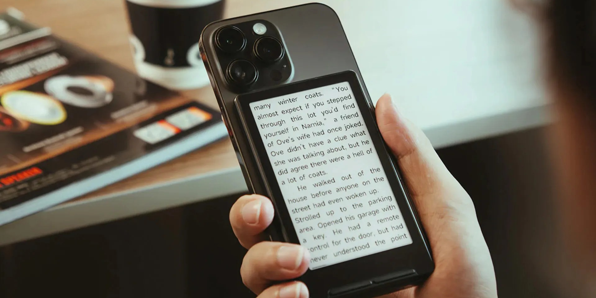 Минута отдыха Представлен мини‑ридер Xteink X4, который крепится к смартфону и работает 2 недели Полезности Представлен мини‑ридер Xteink X4, который крепится к смартфону и работает 2 недели