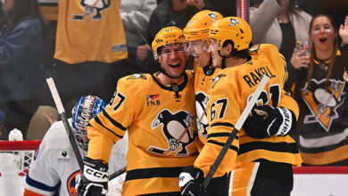 Минута отдыха Кросби: «Заменить Малкина непросто. Практически невозможно» Спорт 