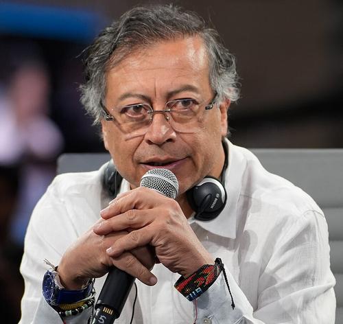 Минута отдыха Президент Колумбии Петро поручил освободить обманутых наемников на Украине Политика 