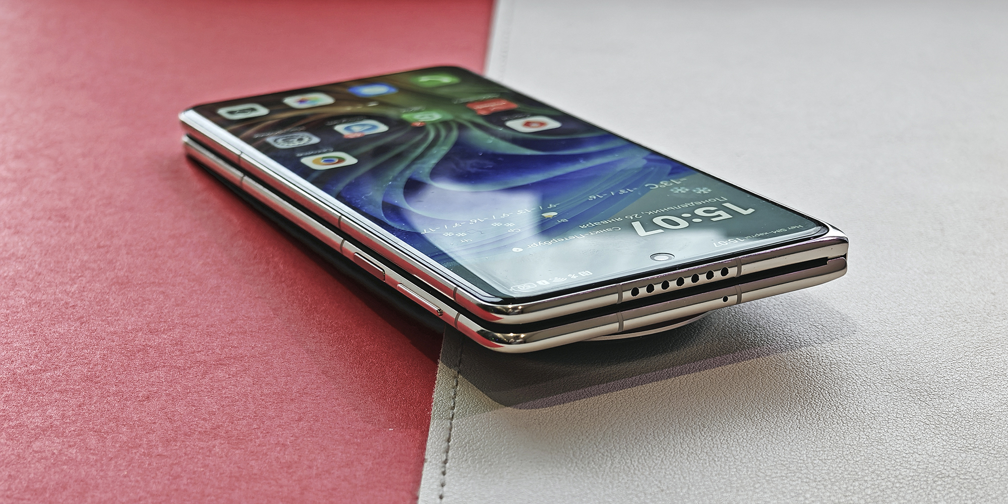 Обзор Huawei Mate X7 — компактного и надёжного складного смартфона Обзор Huawei Mate X7 — компактного и надёжного складного смартфона