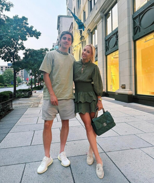 Минута отдыха Известный теннисист скатился после отказа от России. Остался без жены и побед Спорт 