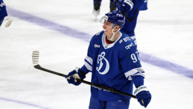 Минута отдыха Гусев и Буше вошли в сборную звезд месяца КХЛ, Жаровский — в команде новичков Спорт 