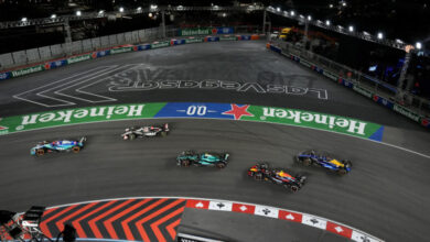 Минута отдыха Три команды «Формулы‑1» подали иск из‑за возможного технического преимущества «Мерседеса» и «Ред Булла» Спорт Минута отдыха Три команды «Формулы‑1» подали иск из‑за возможного технического преимущества «Мерседеса» и «Ред Булла» Спорт