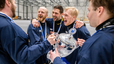 Минута отдыха Сборная Швеции в 15‑й раз стала чемпионом мира по хоккею с мячом Спорт Минута отдыха Сборная Швеции в 15‑й раз стала чемпионом мира по хоккею с мячом Спорт