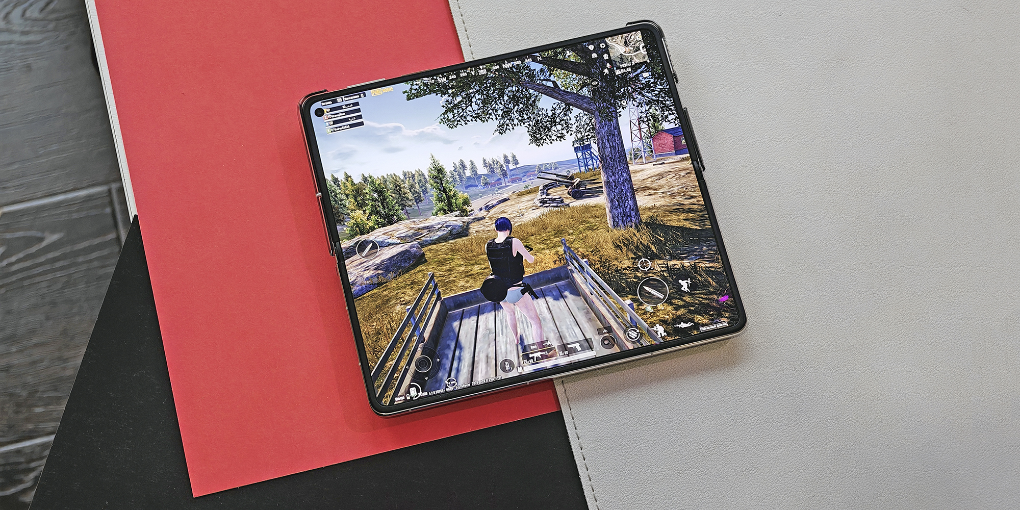 Обзор Huawei Mate X7 — компактного и надёжного складного смартфона Обзор Huawei Mate X7 — компактного и надёжного складного смартфона