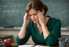 Минута отдыха «Выйдя с экзамена, я просто расплакалась». Как учителя сдают ЕГЭ Дети 