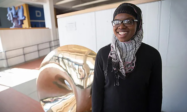 Минута отдыха Пошла в школу позже братьев, но поступила в Гарвард в 15 лет. История девочки из многодетной семьи Дети 