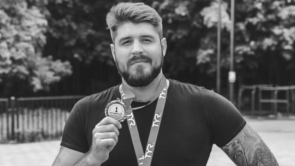 Минута отдыха Тело Свечникова будут готовить к перевозке в Россию после опознания, сообщила мать пловца Спорт Минута отдыха Тело Свечникова будут готовить к перевозке в Россию после опознания, сообщила мать пловца Спорт