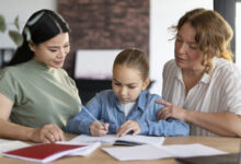 Минута отдыха Классный руководитель уволился в середине учебного года. Что делать родителям? Дети 