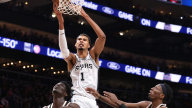 Минута отдыха «Сан‑Антонио» победил «Атланту» в матче НБА, Вембаньяма сделал дабл‑дабл Спорт Минута отдыха «Сан‑Антонио» победил «Атланту» в матче НБА, Вембаньяма сделал дабл‑дабл Спорт