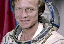 Минута отдыха Космонавт Сергей Авдеев: Мы должны выходить живыми из любой сложной ситуации История 