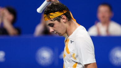 Минута отдыха Известный теннисист скатился после отказа от России. Остался без жены и побед Спорт 