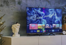 Минута отдыха Обзор QLED-телевизора Sber серии 7000 c «ГигаЧатом» и полностью голосовым управлением Полезности 