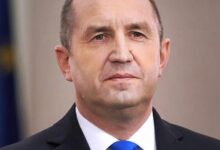 Минута отдыха После отставки Румена Радова президентом Болгарии стала Илияна Йотова Политика 