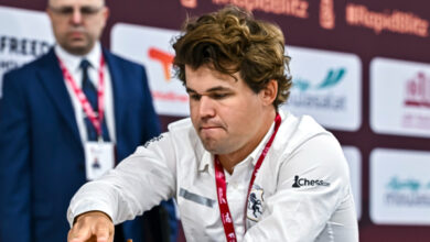 Минута отдыха Карлсену присудили техническое поражение на ЧМ по блицу из‑за сбитых фигур Спорт Минута отдыха Карлсену присудили техническое поражение на ЧМ по блицу из‑за сбитых фигур Спорт
