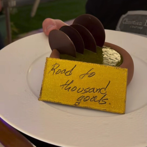 Минута отдыха Море вместо льда и торт с намеком. Чем занимается Овечкин во время Олимпиады Спорт 