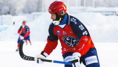 Минута отдыха «Ак Барс‑Динамо» обыграло «Сибсельмаш» в матче чемпионата России по хоккею с мячом Спорт 