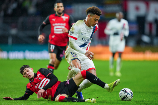 Минута отдыха «ПСЖ» крупно подставил Сафонова. Так много во Франции россиянин еще не пропускал Спорт 