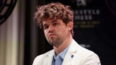 Минута отдыха Магнус Карлсен выиграл чемпионат мира по шахматам Фишера Спорт Минута отдыха Магнус Карлсен выиграл чемпионат мира по шахматам Фишера Спорт