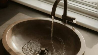 Минута отдыха Эксперт Гончар назвал самое опасное в водопроводной воде Полезности хлор канцерогены инфекции вода бактерии 