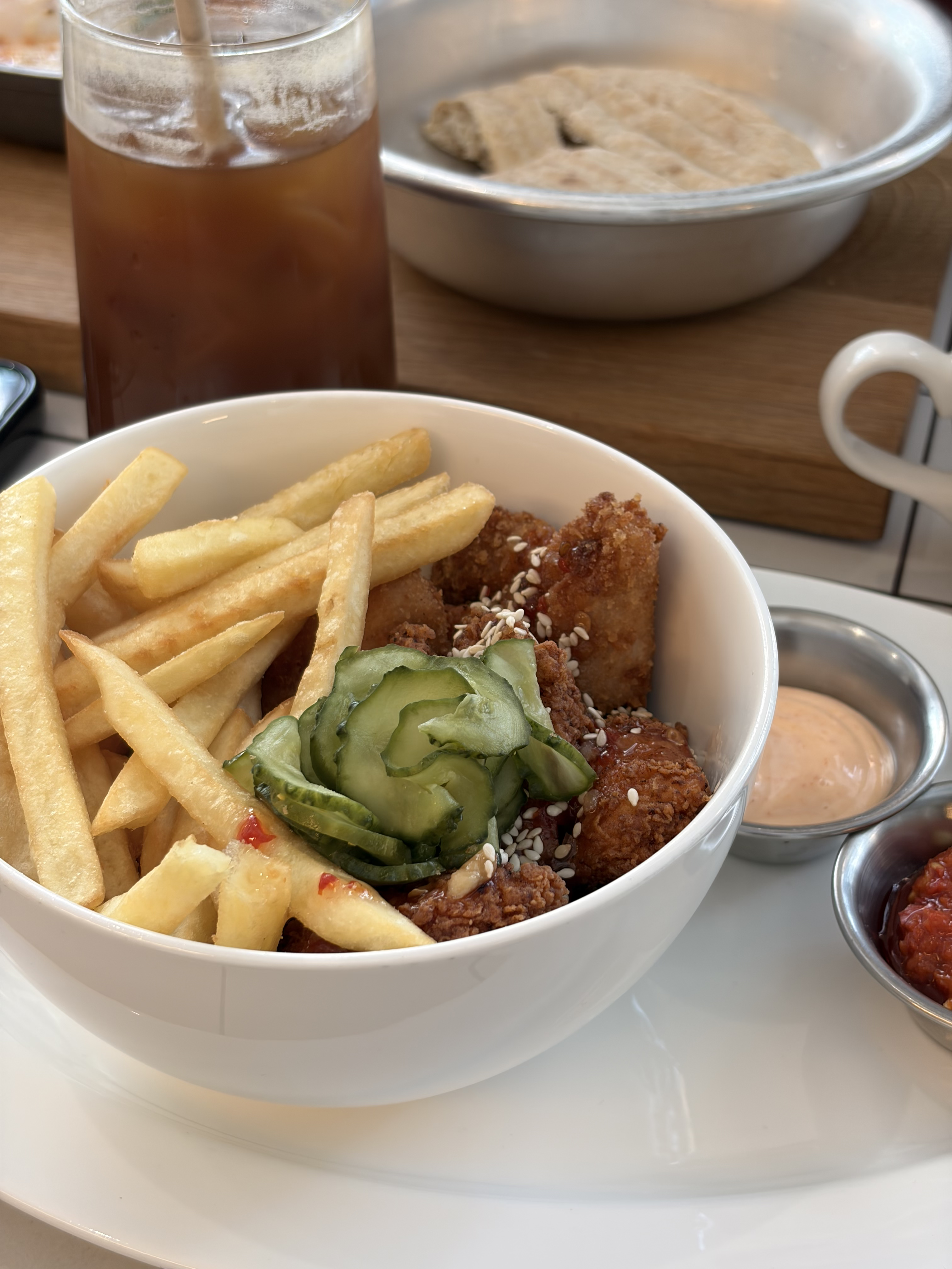 Минута отдыха Личный опыт: 4 месяца с iPhone 17 — лучшим и скучнейшим айфоном 2026 года Полезности 