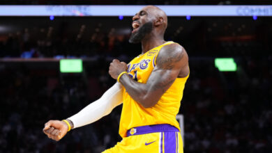 Минута отдыха Трипл‑дабл Леброна Джеймса помог «Лейкерс» обыграть «Майами», Дончич набрал 60 очков Спорт 