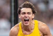 Минута отдыха Арман Дюплантис в 15‑й раз обновил мировой рекорд в прыжках с шестом Спорт 